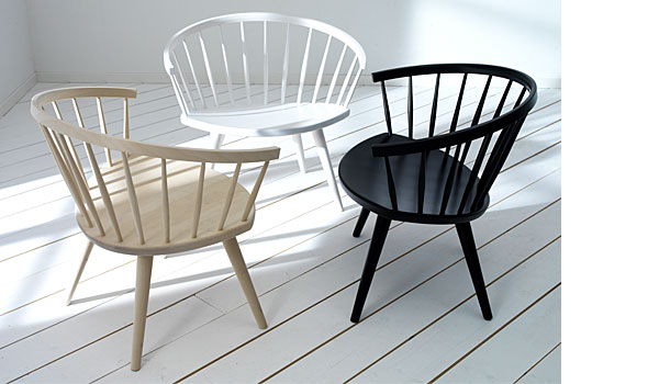 Arka lounge chair in three colours by Yngve Ekström / Stolab.