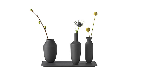 Balance vases, available in three different colour combinations, by Hallgeir Homstvedt / Muuto.