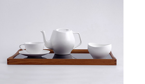 Essence, tea set by Finn Juhl / Architect Made.