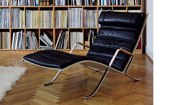 FK 87 Grasshopper chair by Fabricius & Kastholm / Lange Production.