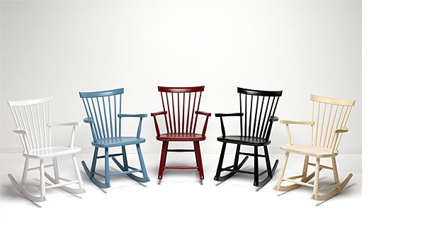 Lilla Åland rocking chair in several colours, by Carl Malmsten / Stolab.