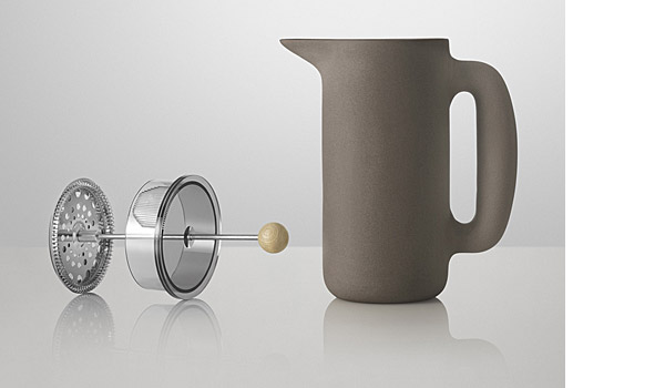 Push, coffee maker by Mette Duedahl / Muuto.