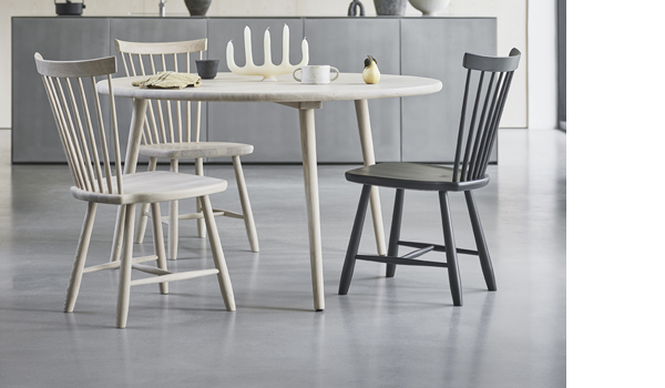 -15% campaign on the Lilla Åland chairs. Here three Lilla Åland chairs around round Carl table. Campaign runs from 3 - 20th May 2024.