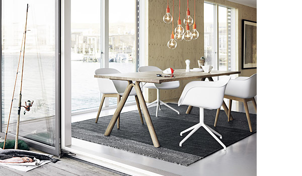 Varjo rug, seen here with split table, e27 lamp and fiber chair, by Tina Ratzer / Muuto.