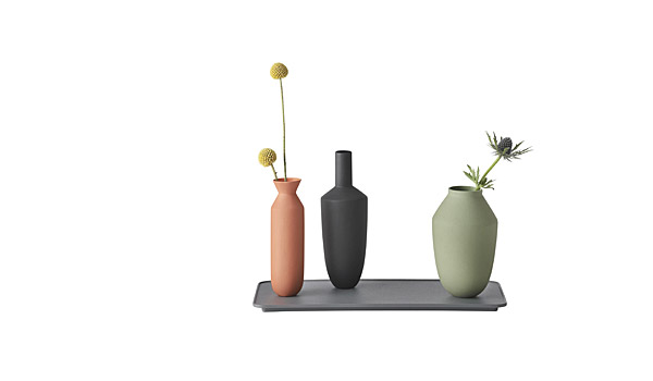 Balance, vases with magnetic balancing powers, by Hallgeir Homstvedt / Muuto.
