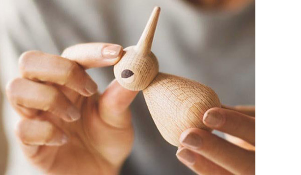 Family of birds by Kristian Vedel / ArchitectMade.