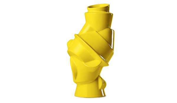 Closely separated, vase in white or yellow, by Michael Geertsen / Muuto.