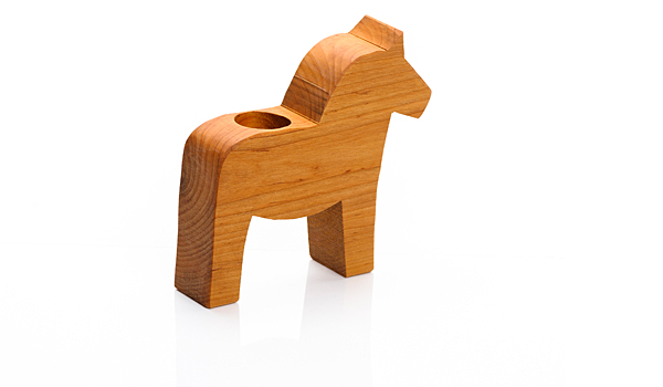 Dalahorse candle holder, handicraft.