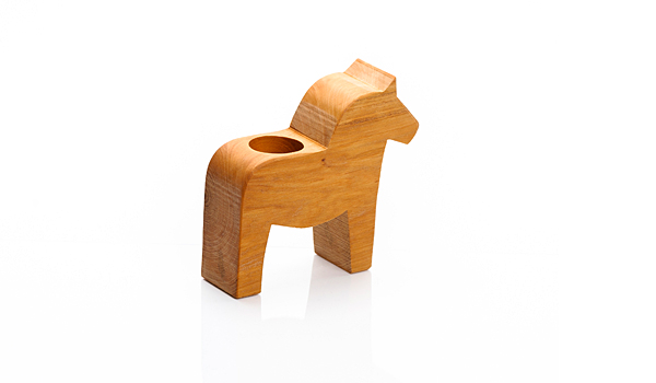 Dalahorse candle holder, handicraft.