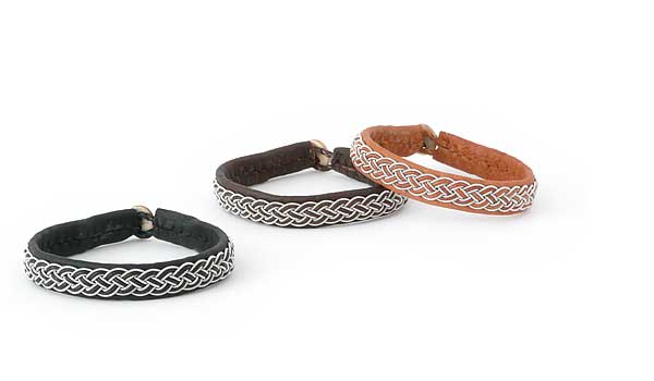 Leather bracelets with pewter thread decoration