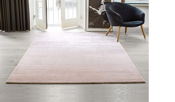 Bamboo rug, rose dust colour, by Massimo.