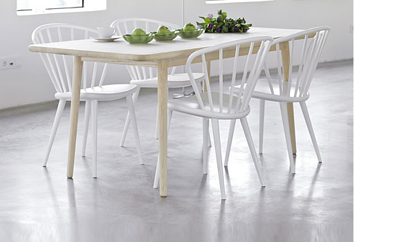 Miss Holly, white dining chair and table in ash by Jonas Lindvall / Stolab.