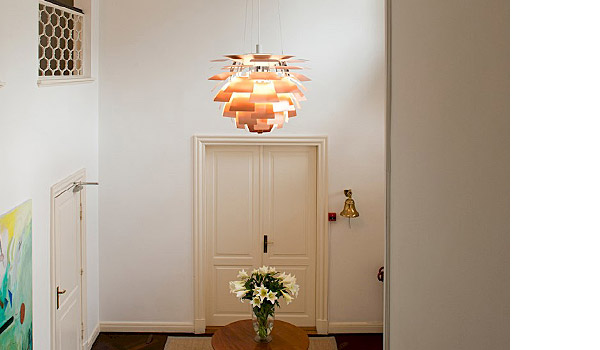 PH Artichoke, hanging lamp by Poul Henningsen / Louis Poulsen.