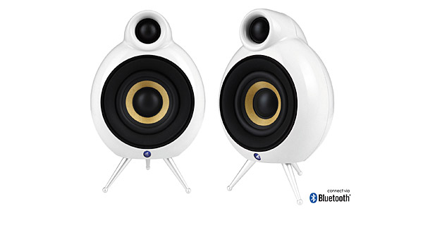Micropod Bluetooth loudspeakers in white.