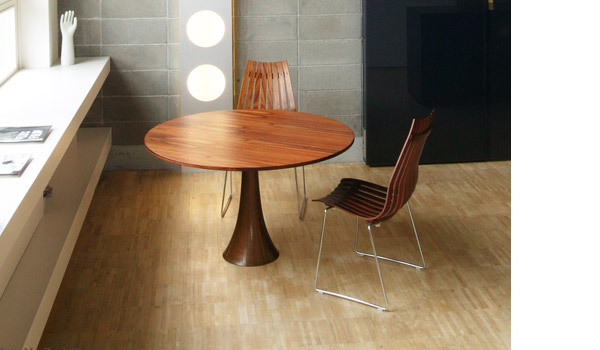 Scandia Prince, stackable dining chair by Hans Brattrud / FjordFiesta.