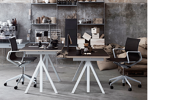 SALE! String works height adjustable work desk. Available with oak or black lino top.